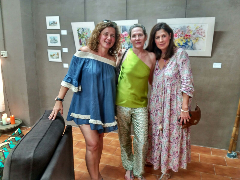 Flor, Victoria and Cani